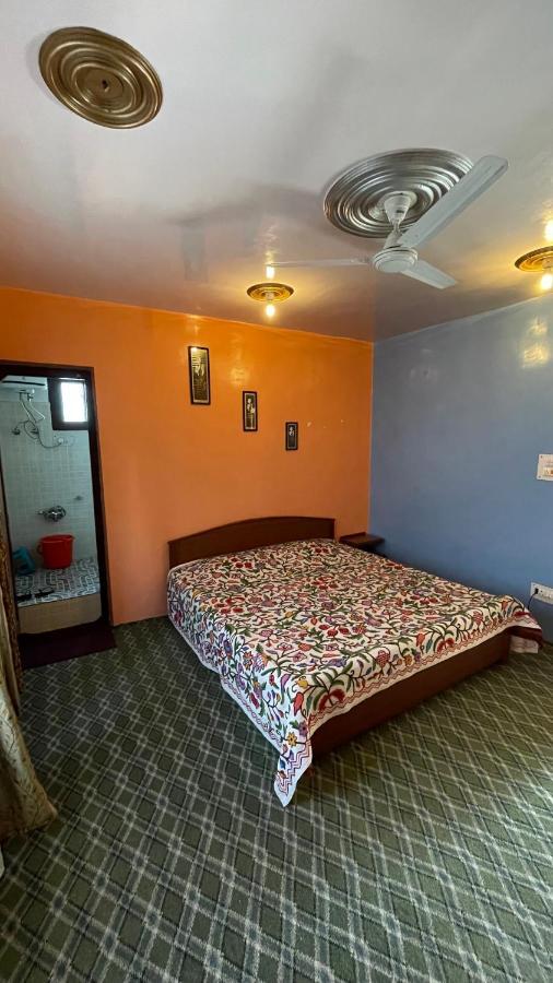 Dilaram Guest House Сринагар Экстерьер фото